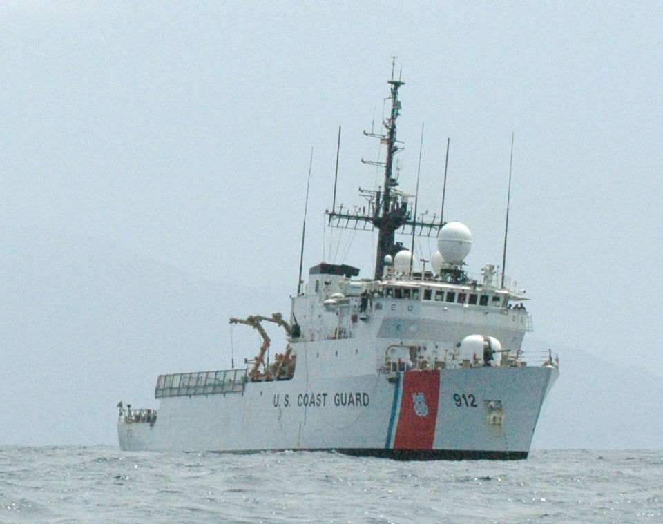 USCGC Legare WMEC-912 L91cm Ship Model