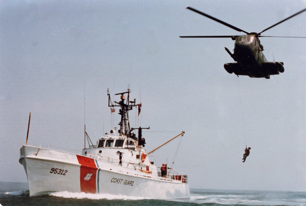 USCGC Cape Knox (WPB-95312) L76cm Ship Model