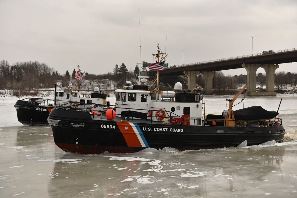 USCGC Tackle (WYTL-65604) L76cm Ship Model