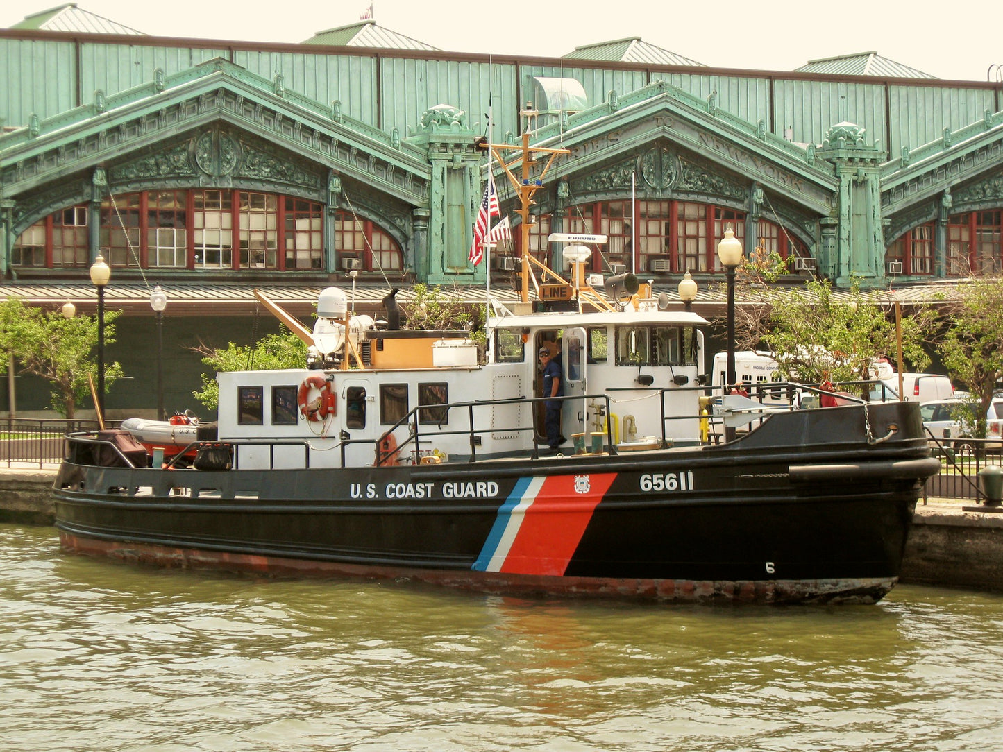 USCGC Line (WYTL-65611) L76cm Ship Model