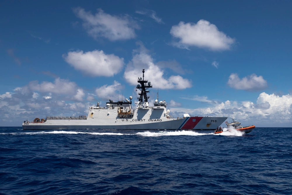 USCGC Munro WMSL-755 L91cm Ship Model
