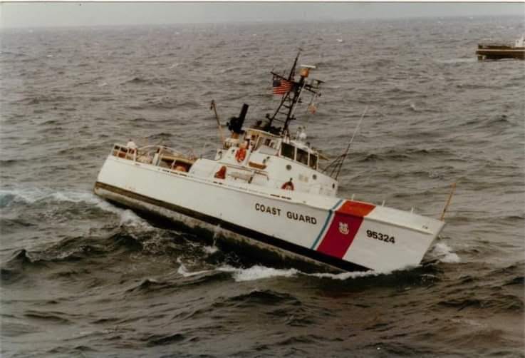 USCGC Cape Henlopen (WPB-95328) L76cm Ship Model