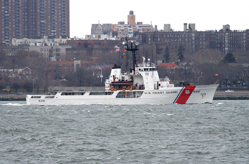 USCGC Dependable WMEC-626 L91cm Ship Model