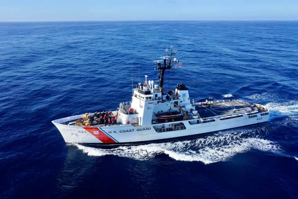USCGC Steadfast WMEC-623 L76cm Ship Model