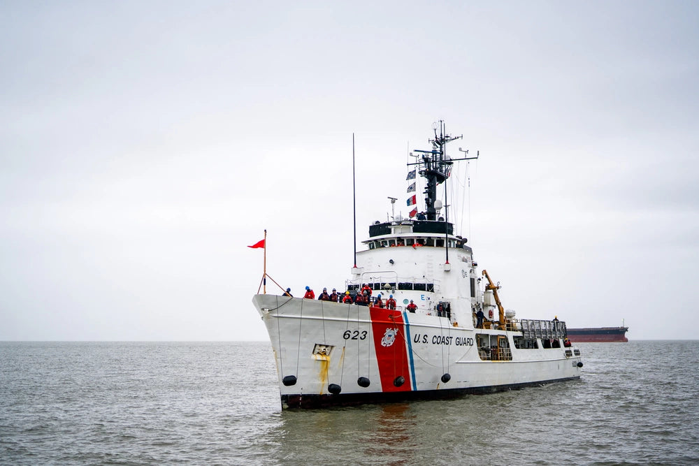 USCGC Steadfast WMEC-623 L76cm Ship Model