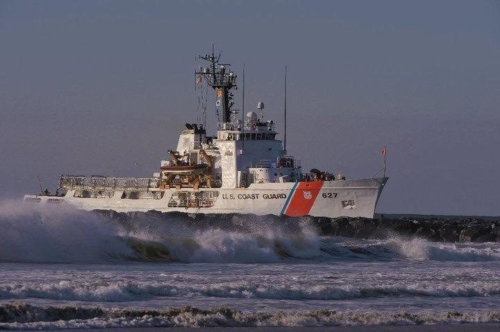 USCGC Vigorous WMEC-627 L76cm Ship Model