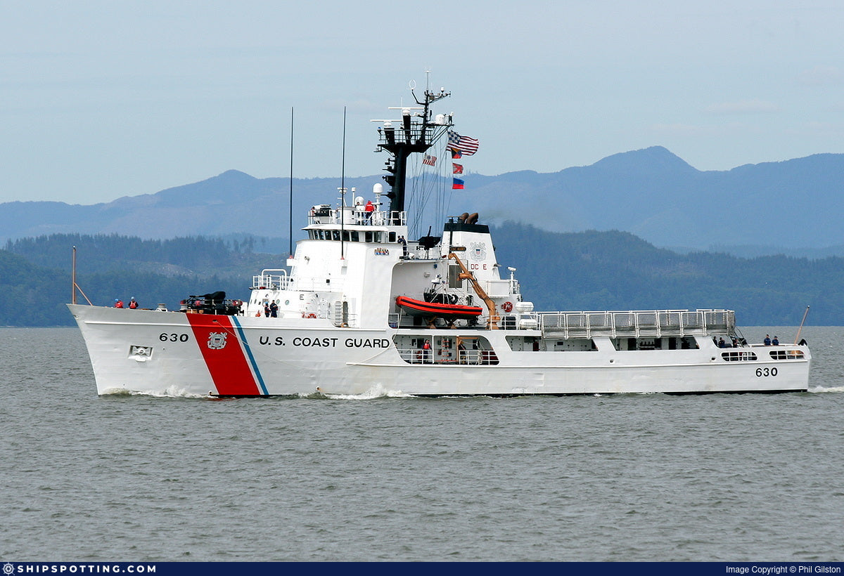 USCGC Alert WMEC-630 36 Inches L Ship Model