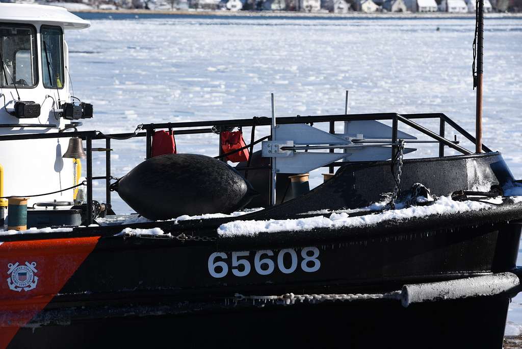 USCGC Pendant (WYTL-65608) L91cm Ship Model