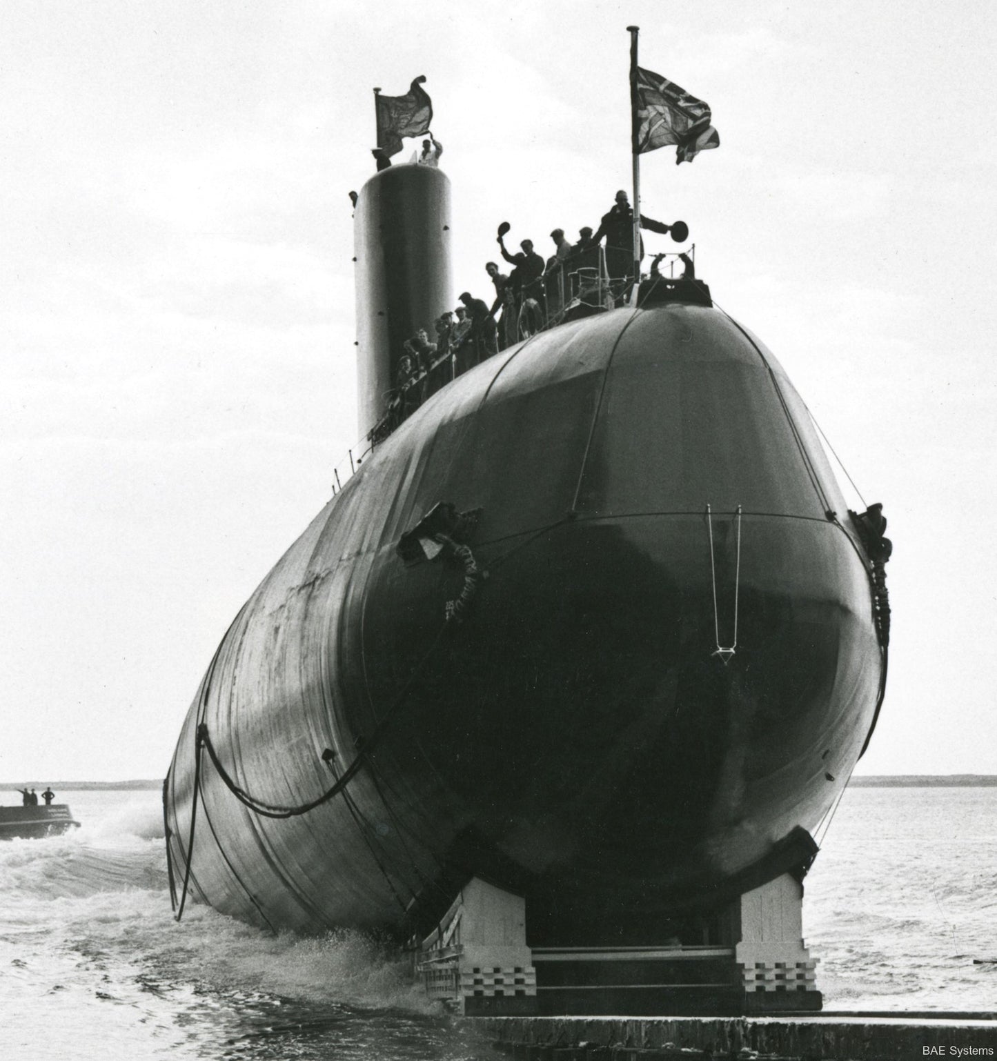 HMS Dreadnought (S101) Nuclear-power Submarine 30 Inches Model
