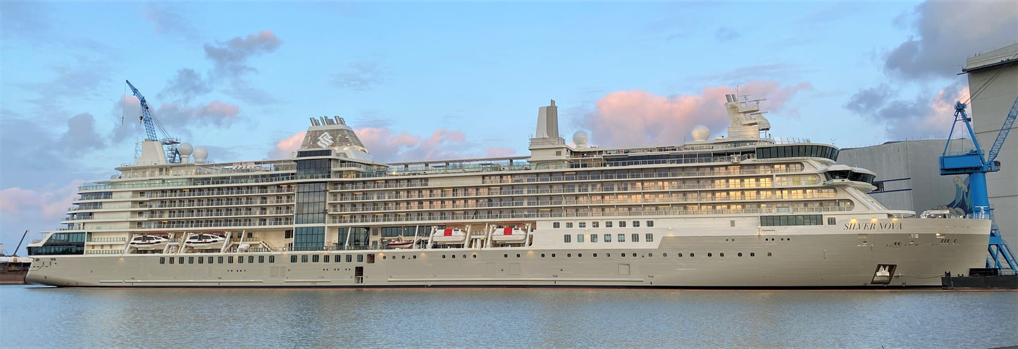 Monaco Silver Nova (Evolution-Class) Cruise Ship 30 Inches Model