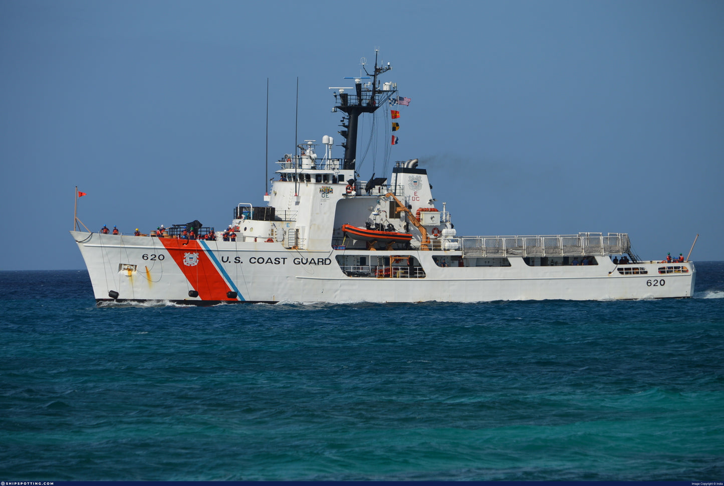 USCGC Resolute WMEC-620 L76cm Ship Model