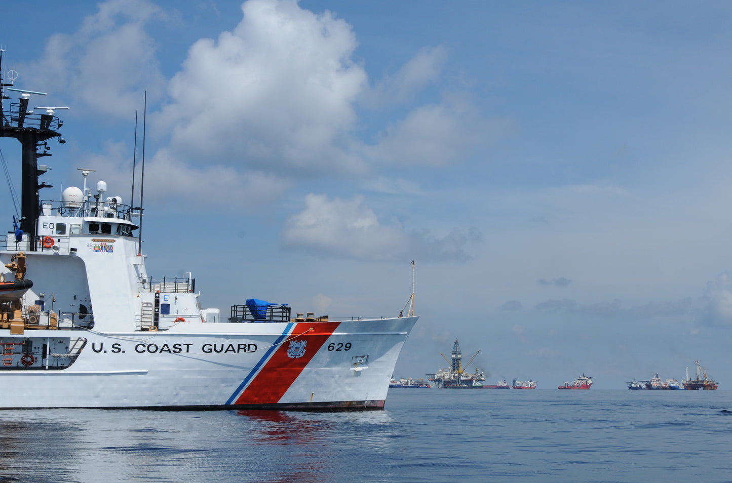 USCGC Decisive WMEC-629 L91cm Ship Model