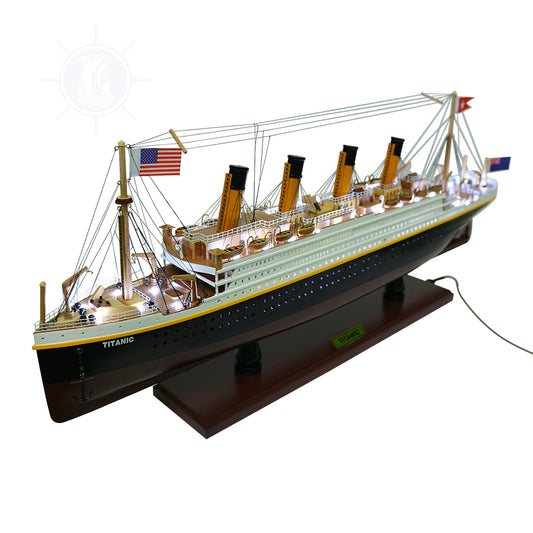TITANIC CRUISE SHIP MODEL PAINTED WITH LIGHTS | High-quality Cruiser| Fully Assembled Wooden Model Ship For Wholesale