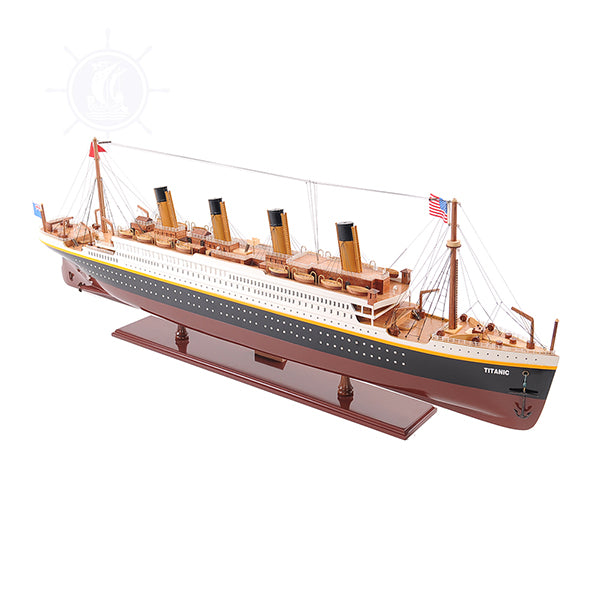TITANIC CRUISE SHIP MODEL PAINTED LARGE| High-quality Cruiser| Fully Assembled Wooden Model Ship