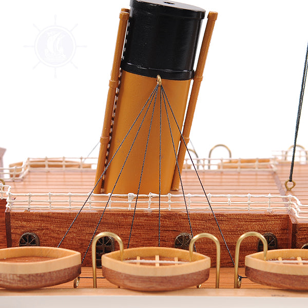 TITANIC CRUISE SHIP MODEL PAINTED LARGE| High-quality Cruiser| Fully Assembled Wooden Model Ship