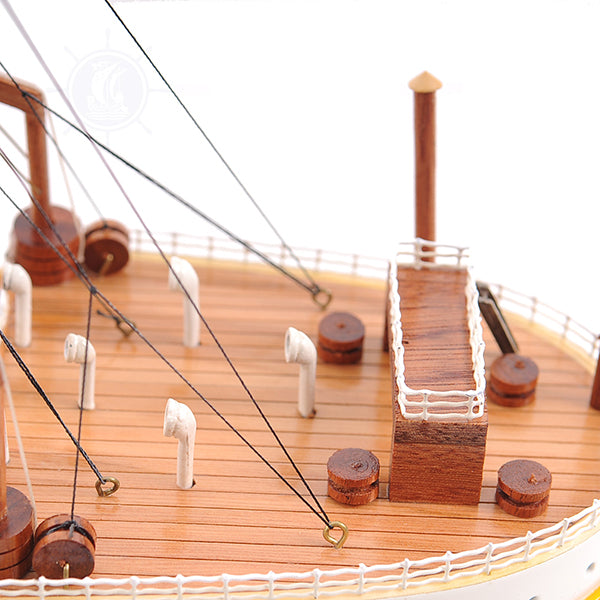 TITANIC CRUISE SHIP MODEL PAINTED LARGE| High-quality Cruiser| Fully Assembled Wooden Model Ship