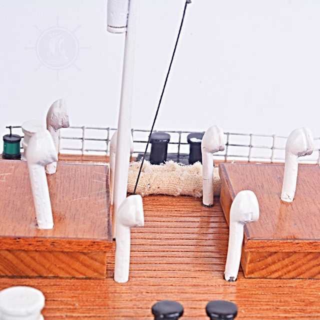 WATERDALE MODEL BOAT H L60 CM | High-quality | Fully Assembled Wooden Model boats For Wholesales