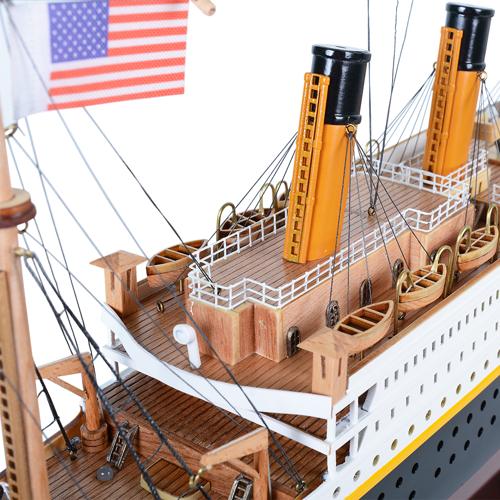 TITANIC CRUISE SHIP MODEL PAINTED WITH LIGHTS | High-quality Cruiser| Fully Assembled Wooden Model Ship For Wholesale