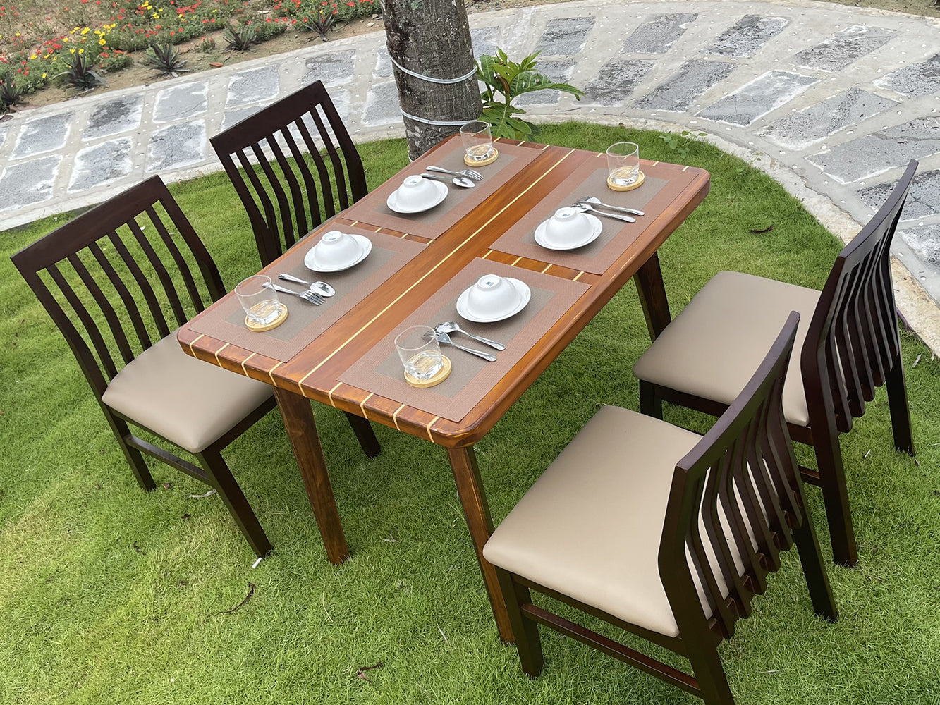 NAUTICAL TABLE WITH INLAY WOOD STRIPES SMALL