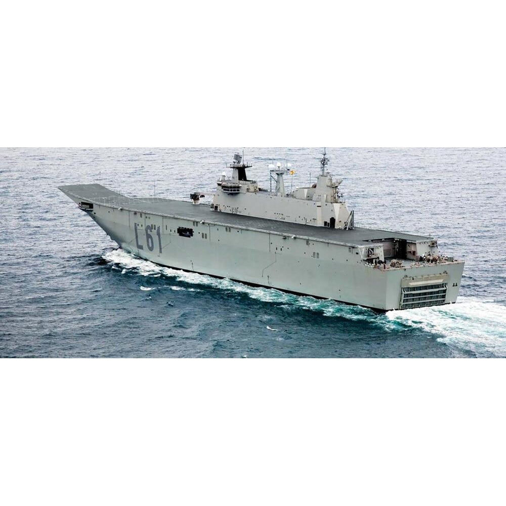 Spanish Juan Carlos I Amphibious Assault Ship (Hull No: L-61) 30 Inches Model