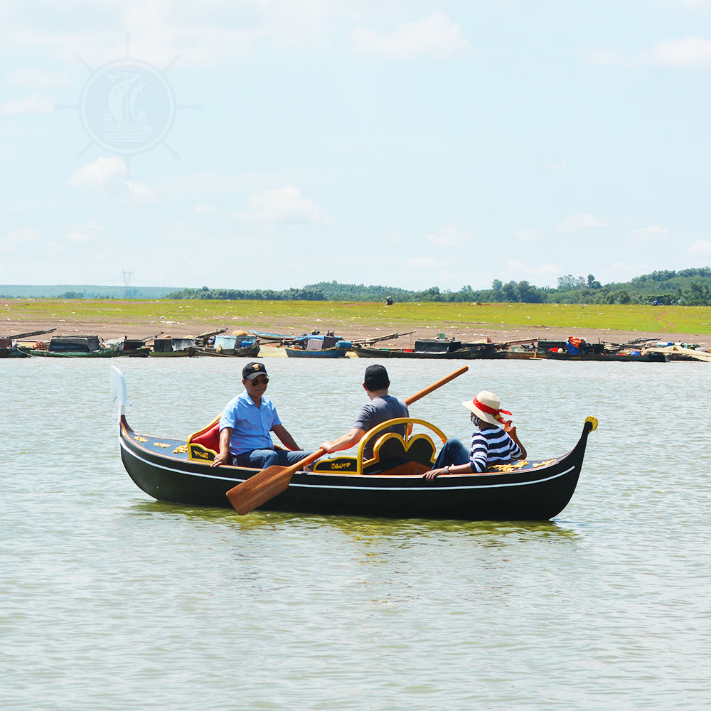 VENETIAN GONDOLA REAL BOAT 650CM CUSTOM MADE | Wooden Kayak | Boat | Canoe with Paddles for fishing and water sports For Wholesale