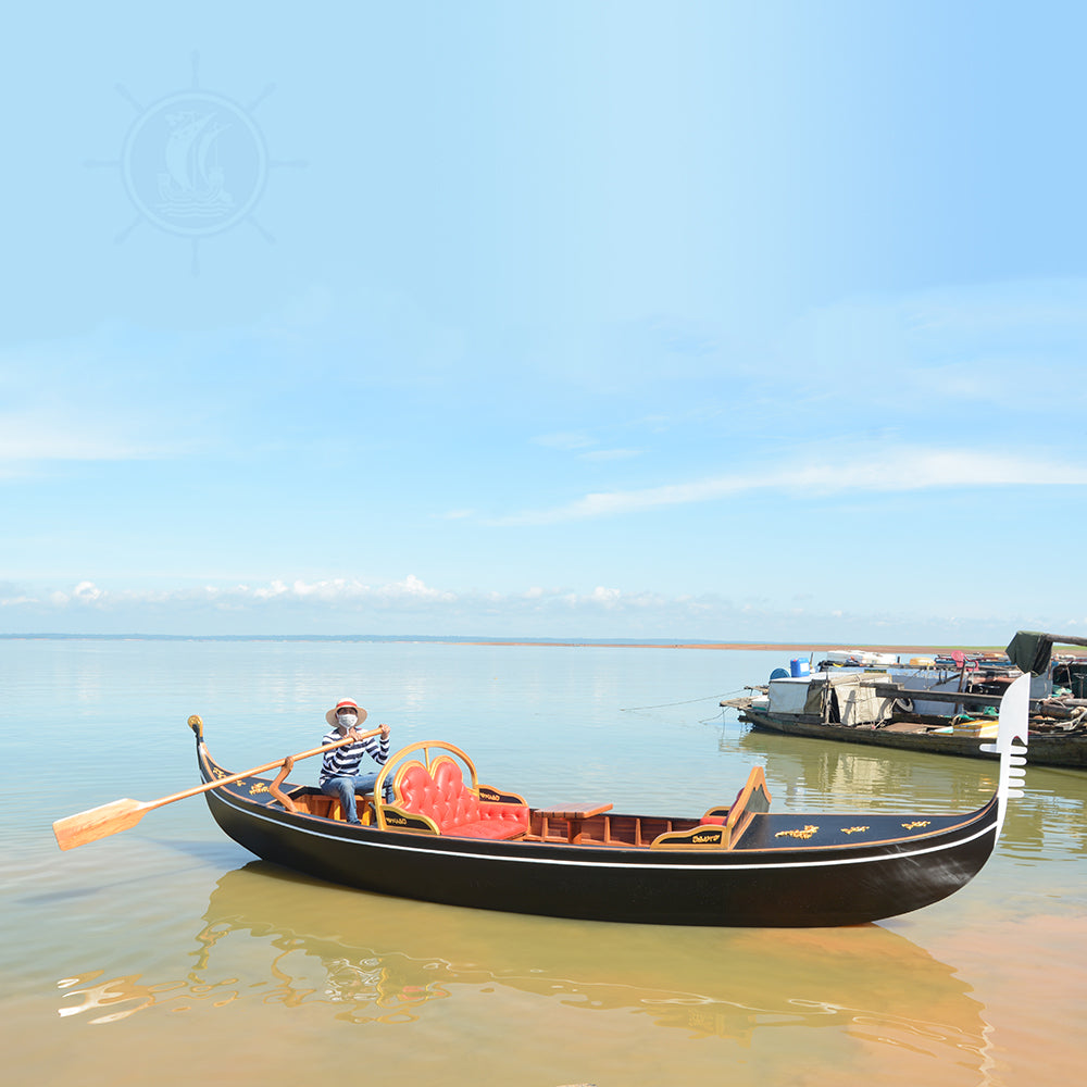 VENETIAN GONDOLA REAL BOAT 650CM CUSTOM MADE | Wooden Kayak | Boat | Canoe with Paddles for fishing and water sports For Wholesale