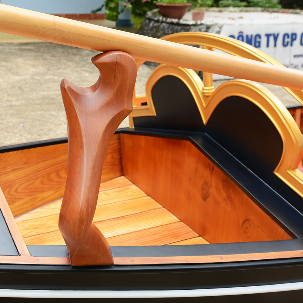 VENETIAN GONDOLA REAL BOAT 15 FEET CUSTOM MADE | Wooden Kayak | Boat | Canoe with Paddles for fishing and water sports For Wholesale