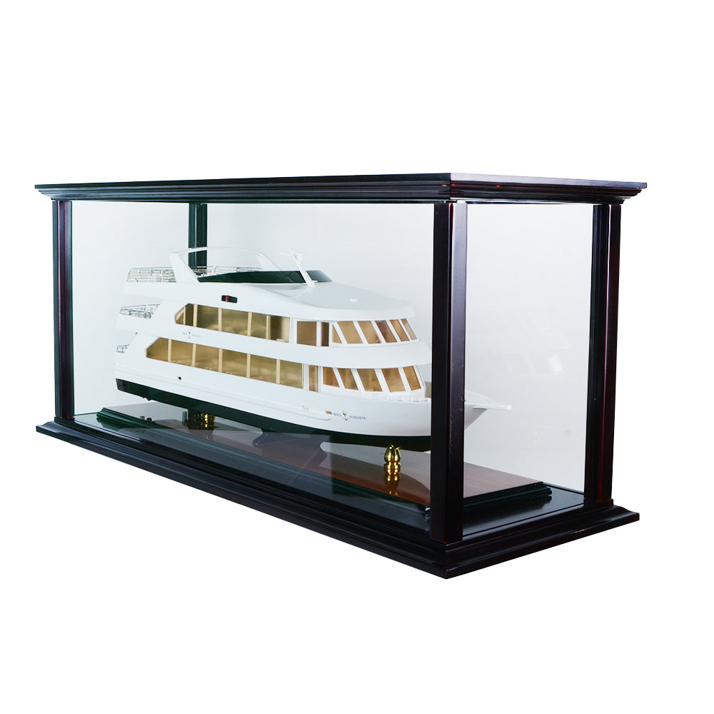 B510 - Display case