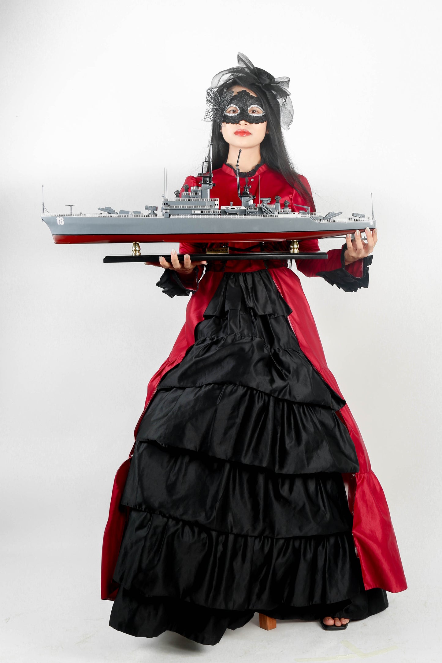 B517 - USS Worden CG-18