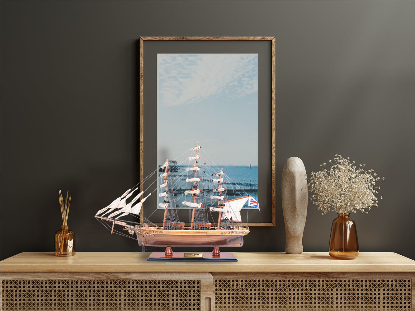 CUTTY SARK MODEL SHIP SMALL | High-quality | Fully Assembled Wooden Ship Models For Wholesale