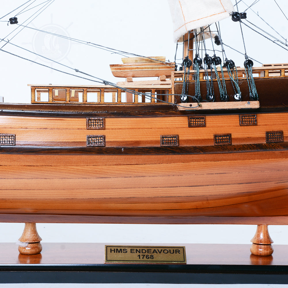 HMS ENDEAVOUR MODEL SHIP SMALL | High-quality | Fully Assembled Wooden Ship Models For Wholesale