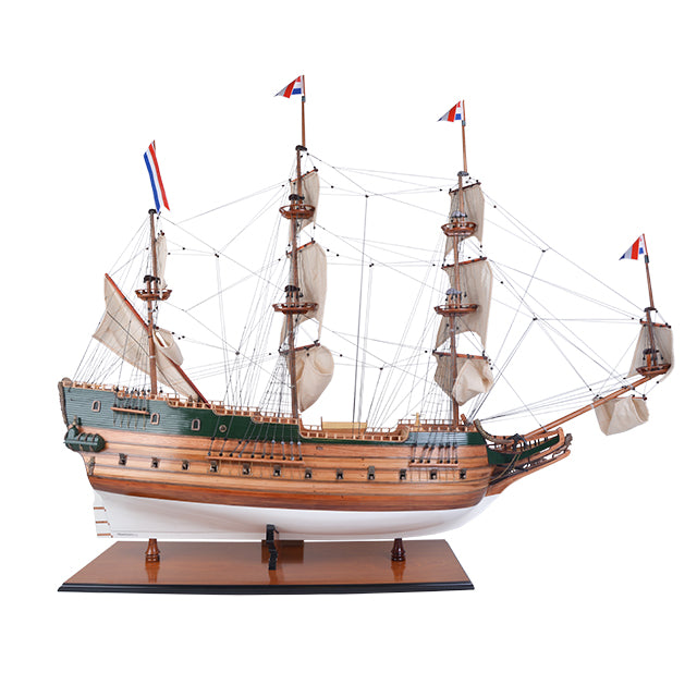 BATAVIA XXL 120CM PAINTED | High-quality | Fully Assembled Wooden Ship Models For Wholesale