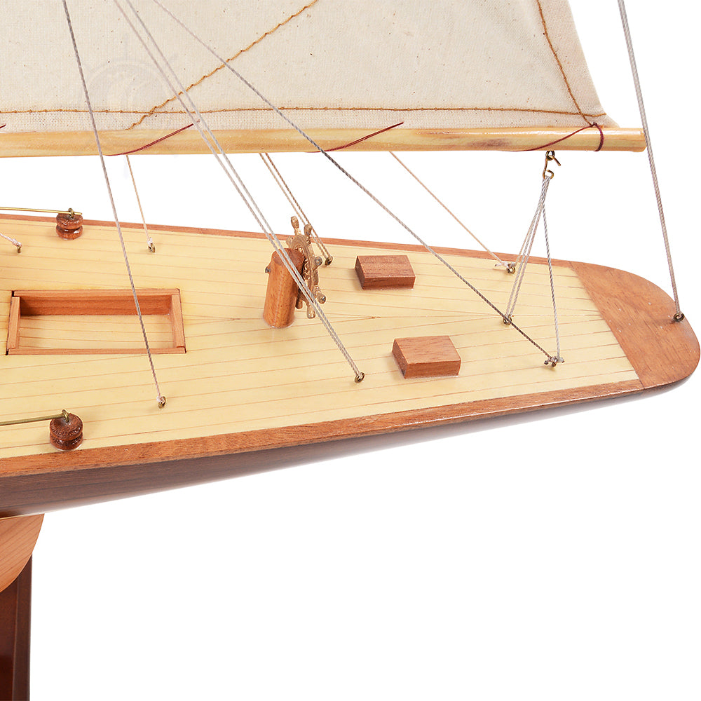 SHAMROCK YACHT L Model Yacht | Fully Assembled Wooden Ship Model For Wholesale