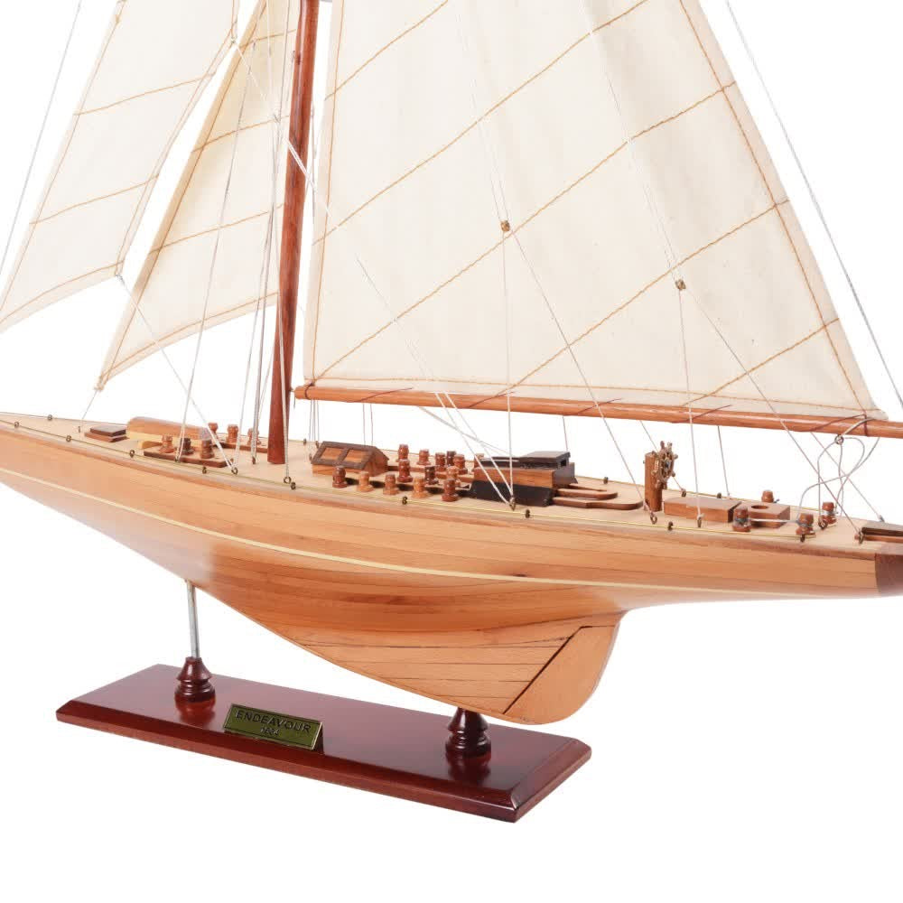 ENDEAVOUR Model Yacht MEDIUM | Fully Assembled Wooden Ship Model For Wholesale