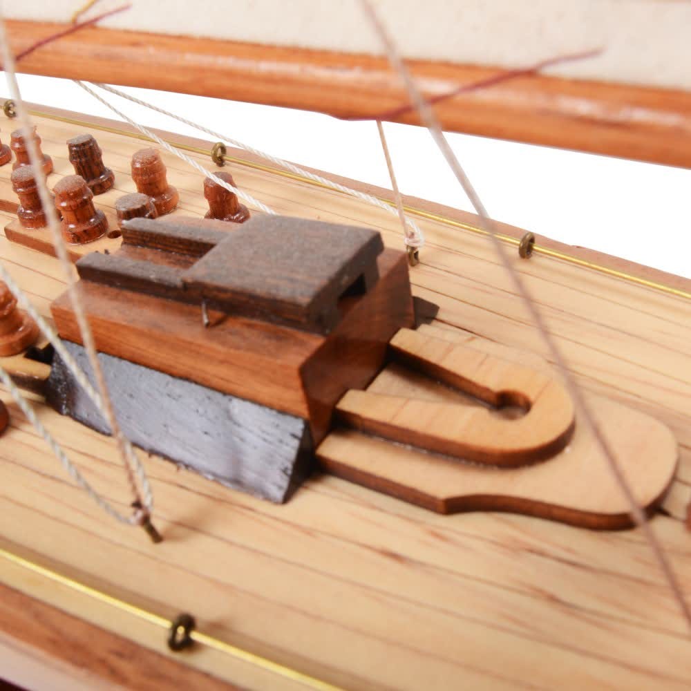 ENDEAVOUR Model Yacht MEDIUM | Fully Assembled Wooden Ship Model For Wholesale
