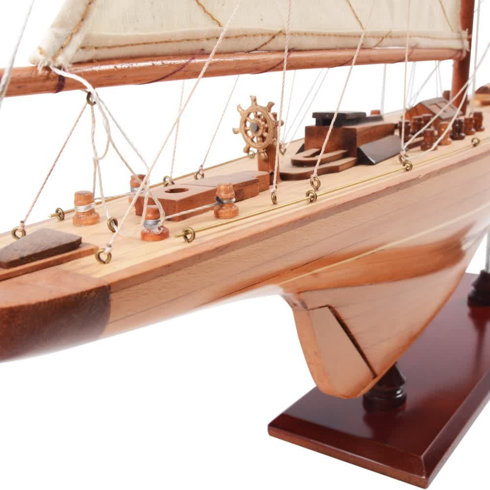 ENDEAVOUR Model Yacht MEDIUM | Fully Assembled Wooden Ship Model For Wholesale