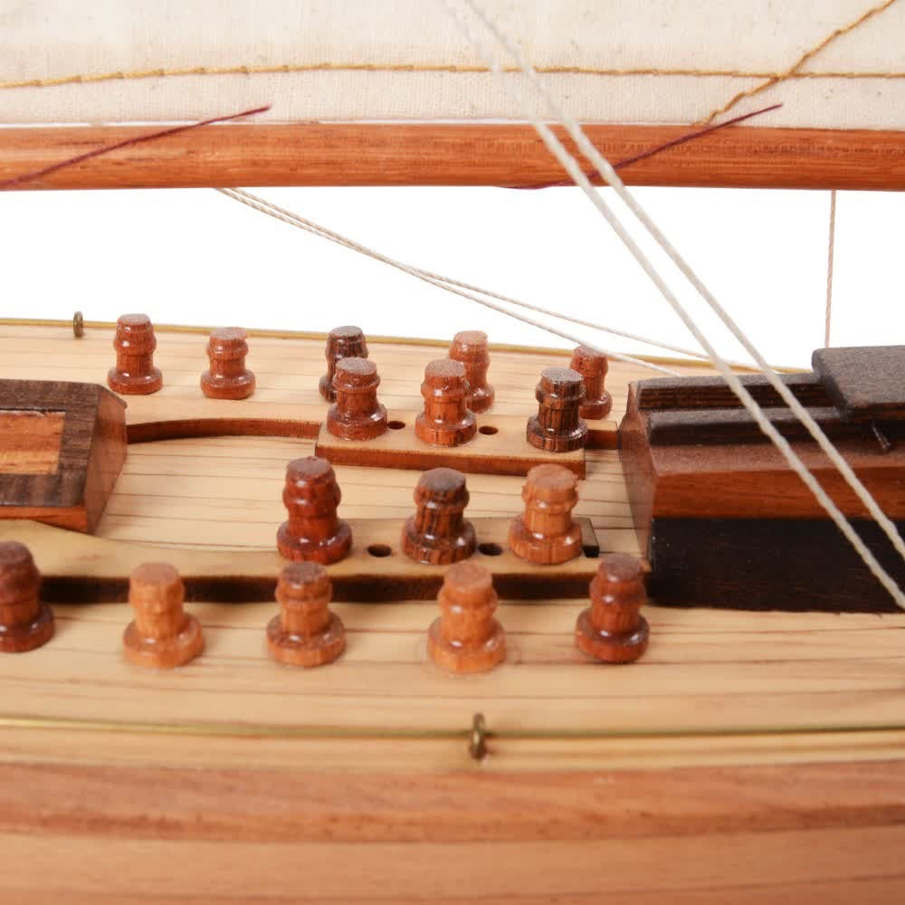 ENDEAVOUR Model Yacht MEDIUM | Fully Assembled Wooden Ship Model For Wholesale