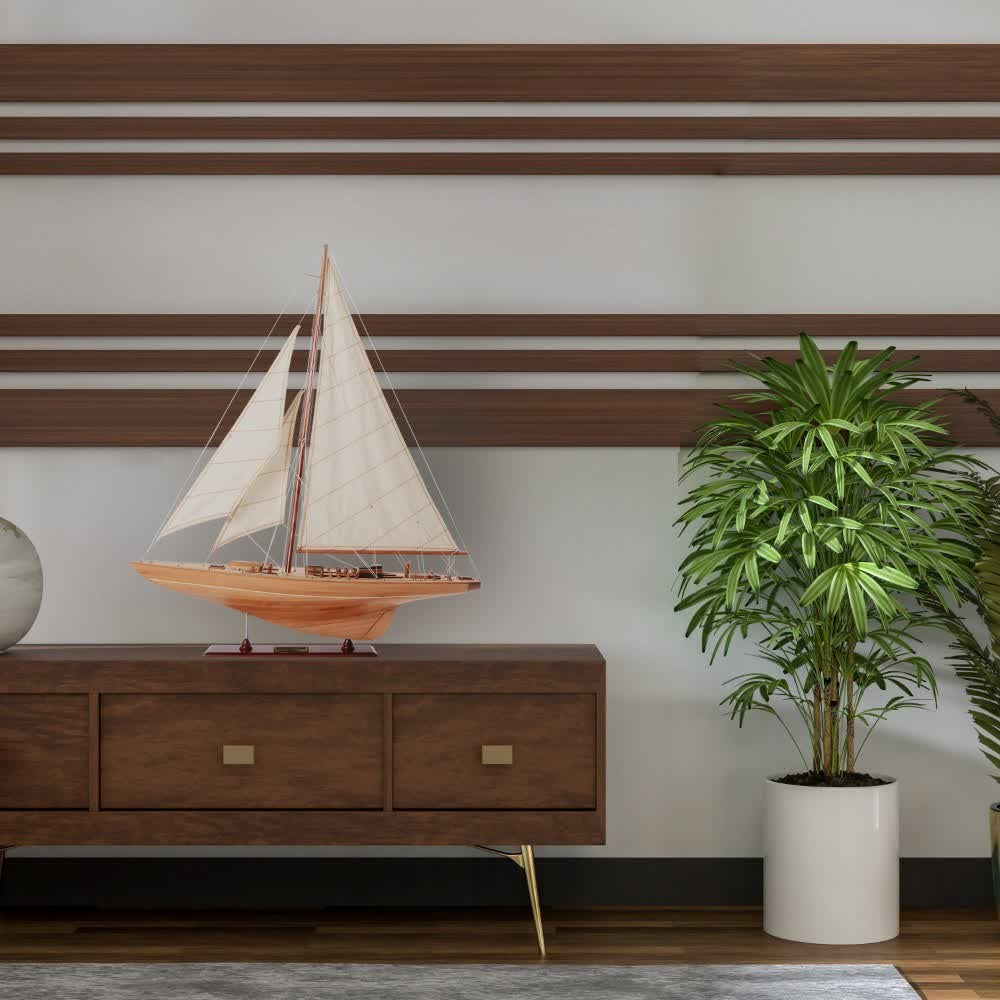 ENDEAVOUR Model Yacht MEDIUM | Fully Assembled Wooden Ship Model For Wholesale