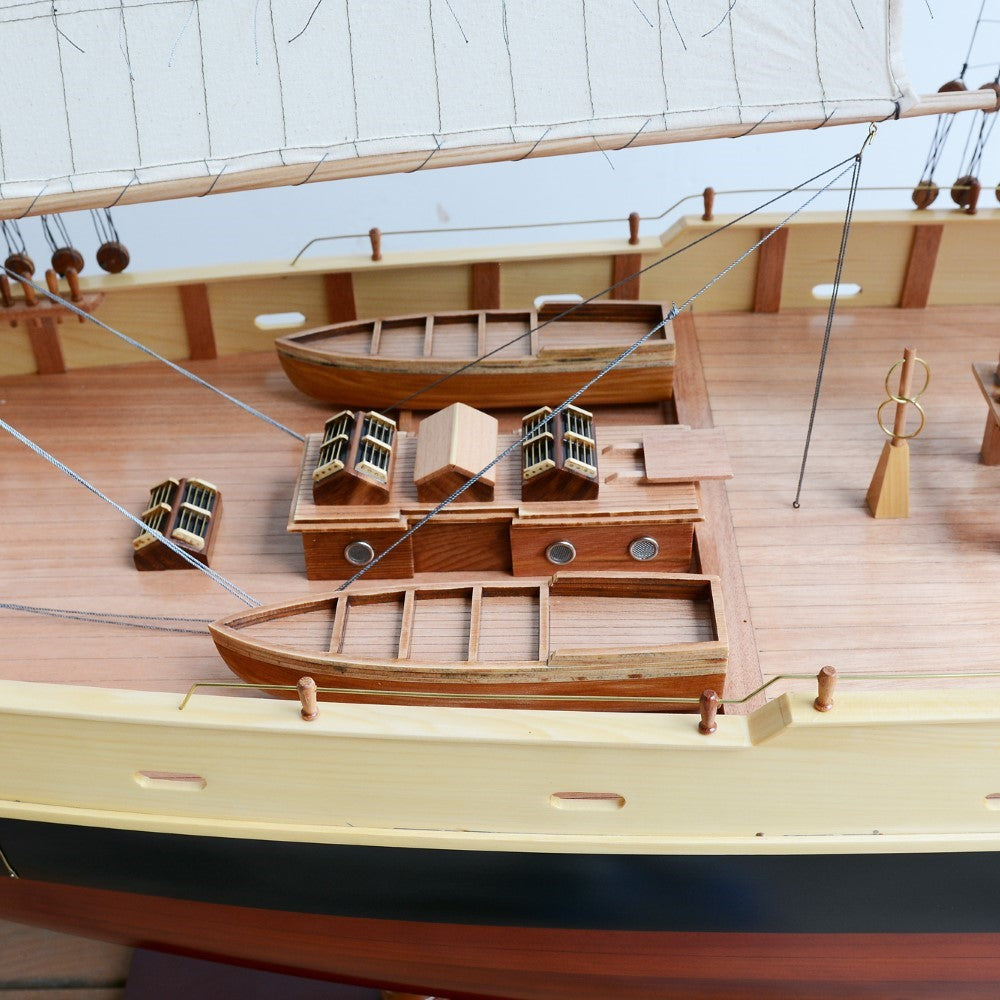 BLUENOSE II XL Model Yacht | Fully Assembled Wooden Ship Model For Wholesale
