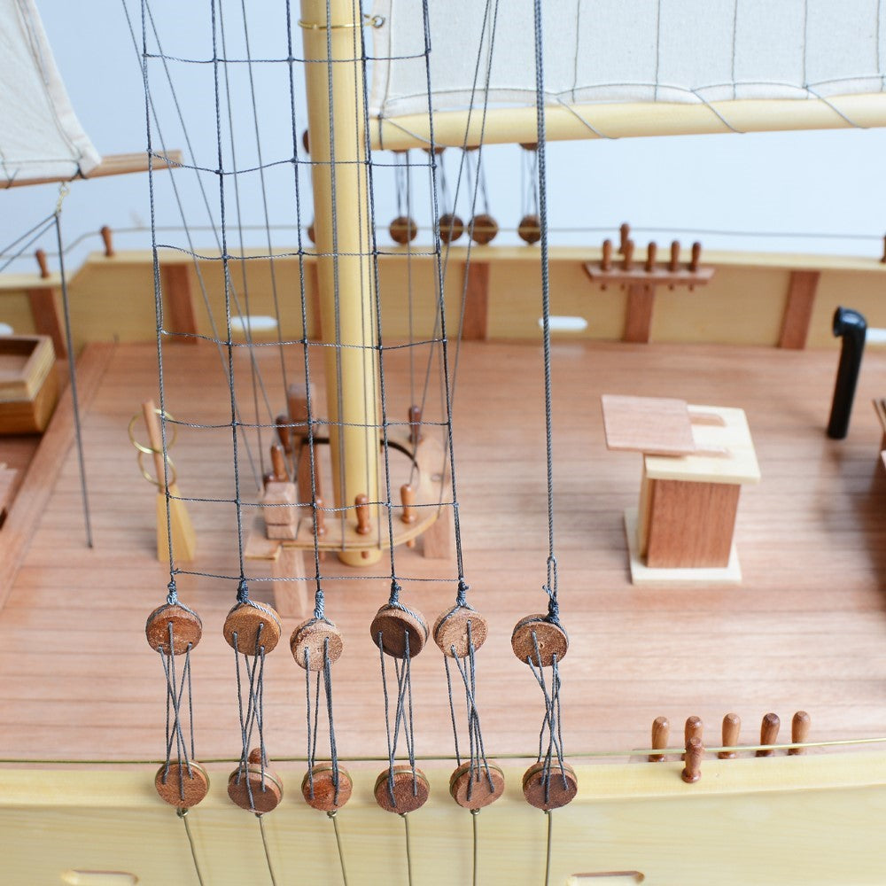 BLUENOSE II XL Model Yacht | Fully Assembled Wooden Ship Model For Wholesale