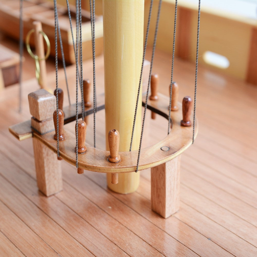 BLUENOSE II XL Model Yacht | Fully Assembled Wooden Ship Model For Wholesale