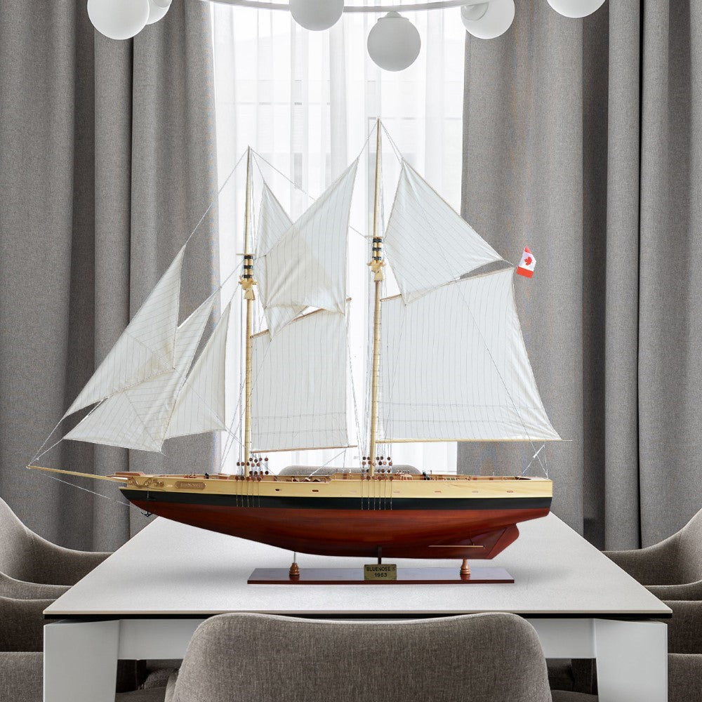 BLUENOSE II XL Model Yacht | Fully Assembled Wooden Ship Model For Wholesale