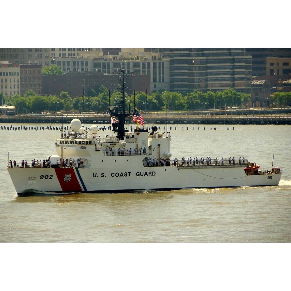 USCGC Cape Upright (WPB-95303) L91cm Ship Model