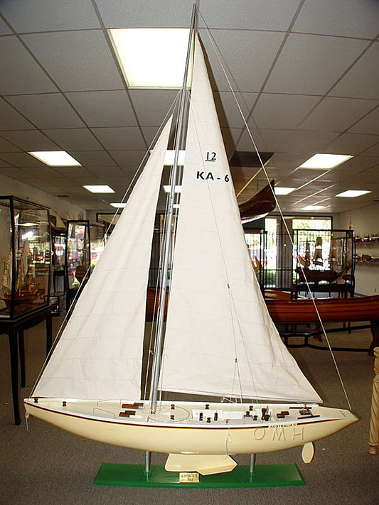 Y105 - Australia II Painted XL Limited Edition