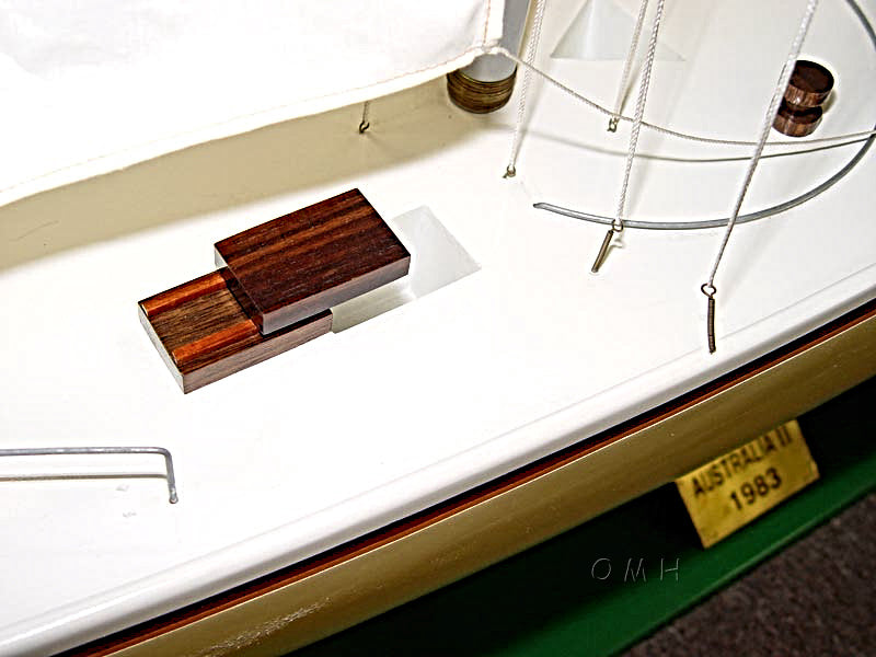 Y105 - Australia II Painted XL Limited Edition