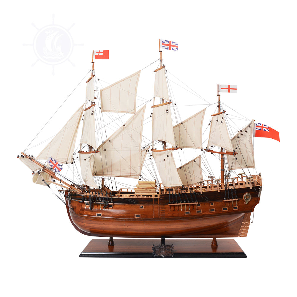 HMS Endeavour Historic Ship Model| High-Quality