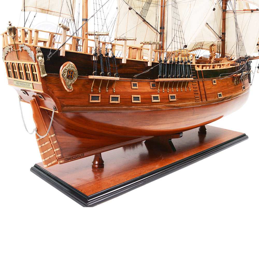 HMS Endeavour Historic Ship Model| High-Quality