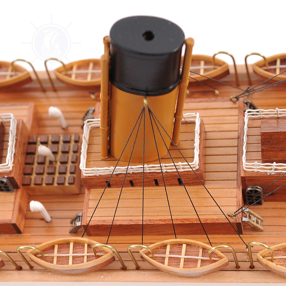 TITANIC CRUISE SHIP MODEL PAINTED | High-quality Cruiser| Fully Assembled Wooden Model Ship For Wholesale