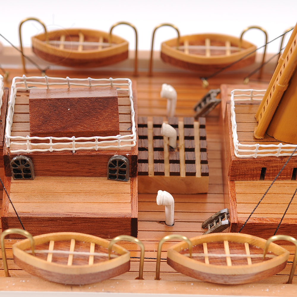 TITANIC CRUISE SHIP MODEL PAINTED | High-quality Cruiser| Fully Assembled Wooden Model Ship For Wholesale