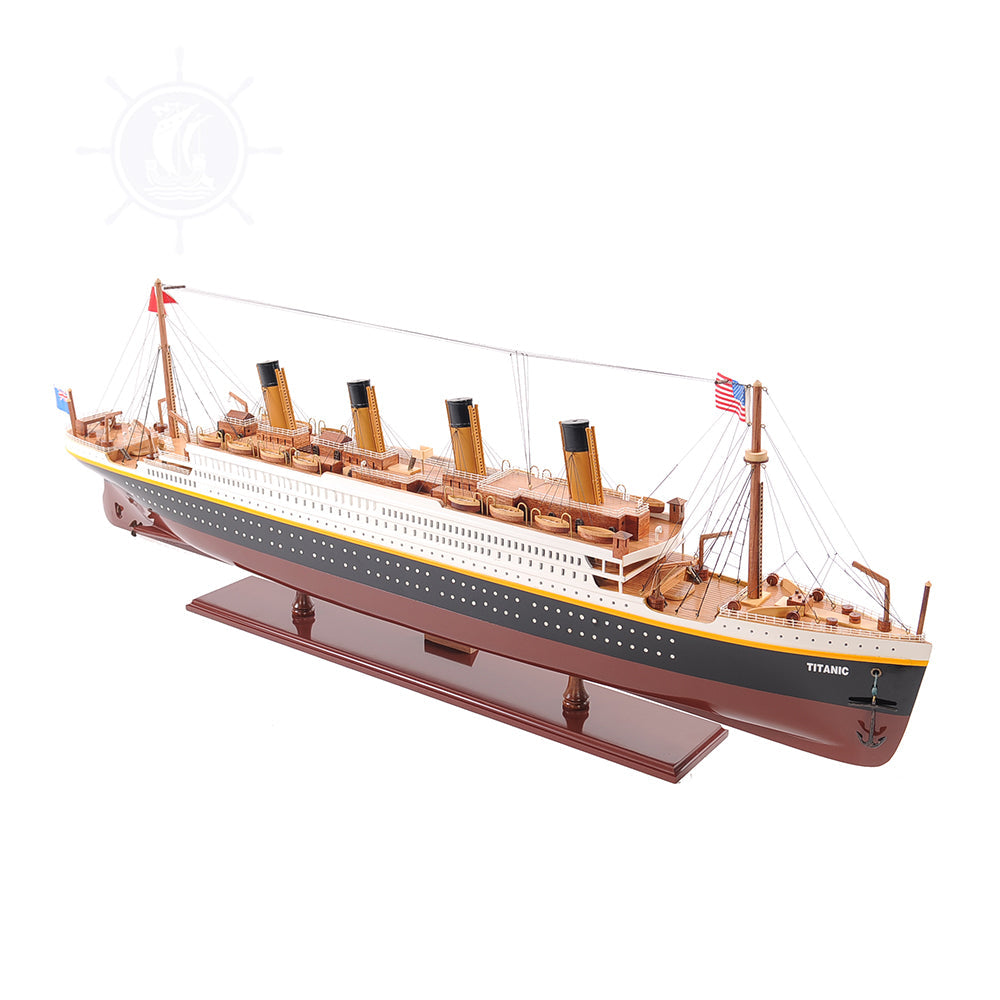 TITANIC CRUISE SHIP MODEL PAINTED | High-quality Cruiser| Fully Assembled Wooden Model Ship For Wholesale